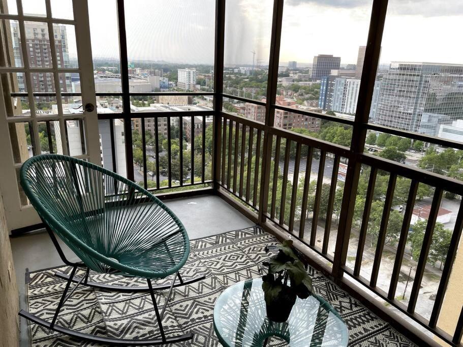 Home Away From Home Condo Downtown Atl 16Th Floor Atlanta Ngoại thất bức ảnh